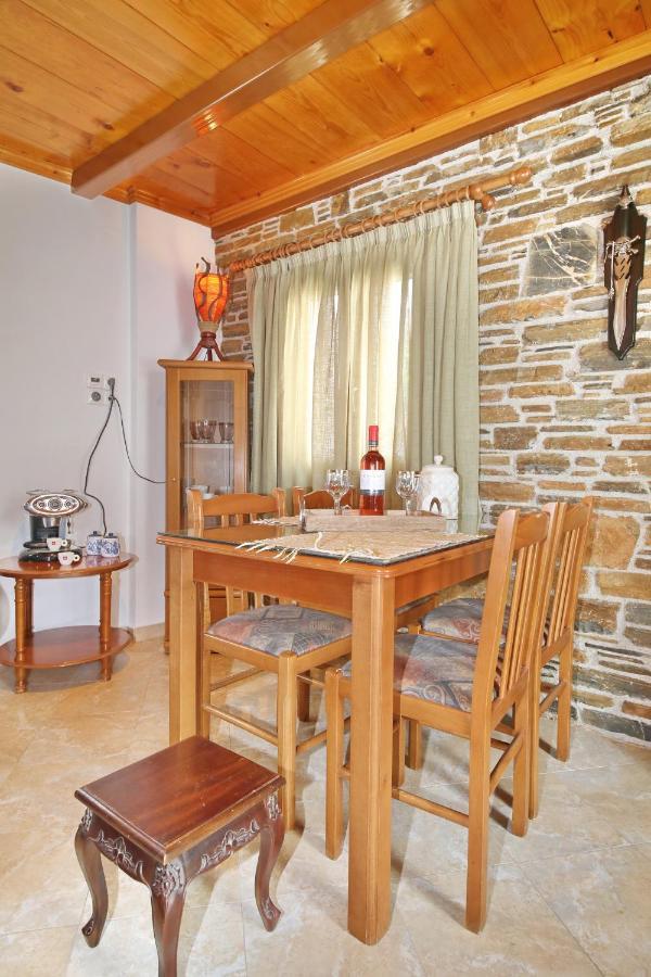 Traditional City Centre House Skopelos Buitenkant foto