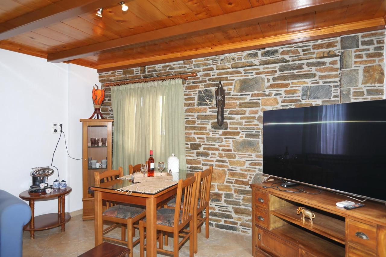 Traditional City Centre House Skopelos Buitenkant foto